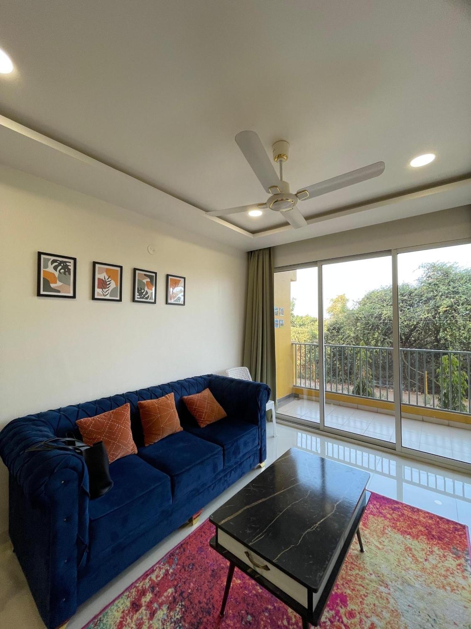 Good Stay 2Bhk Pool Apartment 10 Mins From Dabolim Airport Goa 102 Consua Dış mekan fotoğraf